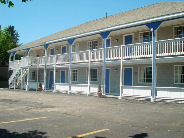 GuestLodge image 19