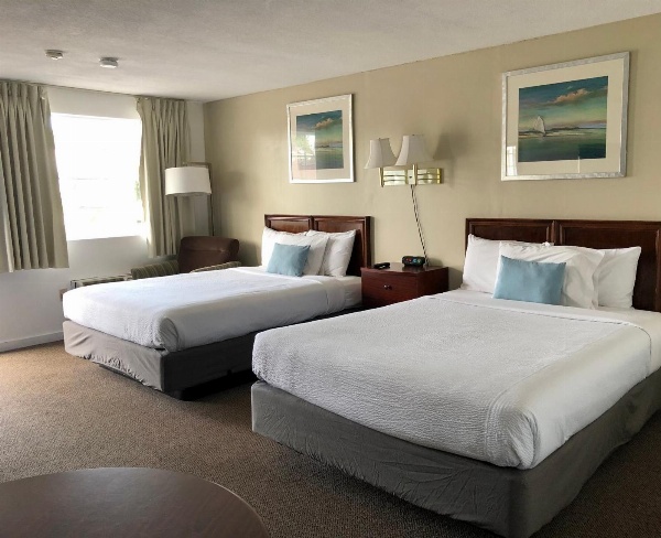 GuestLodge image 6